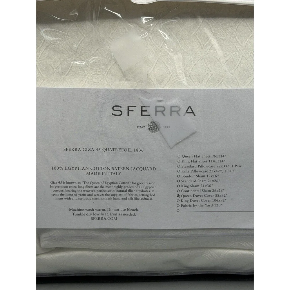 $2277 SFERRA Italy Giza 45 Jacquard Quatrefoil Full/Queen Duvet Cover White